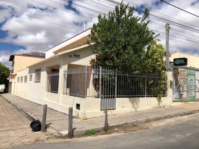 #2 - Casa para Venda em Guanambi - BA