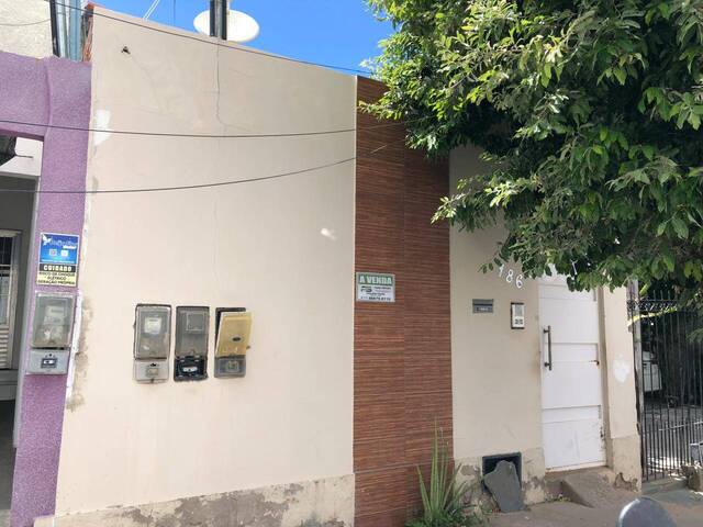 #1 - Casa para Venda em Guanambi - BA