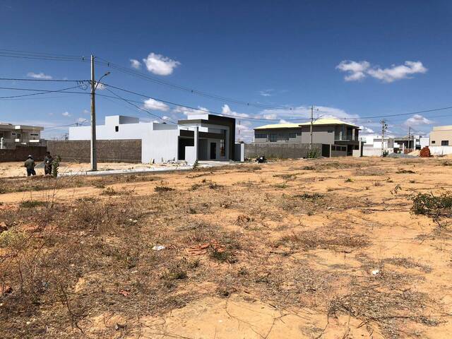 #6 - Terreno em condomínio para Venda em Guanambi - BA