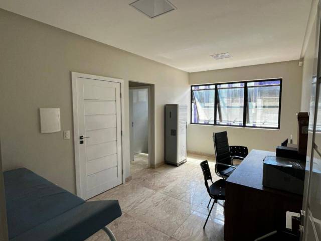 #30 - Sala para Locação em Guanambi - BA