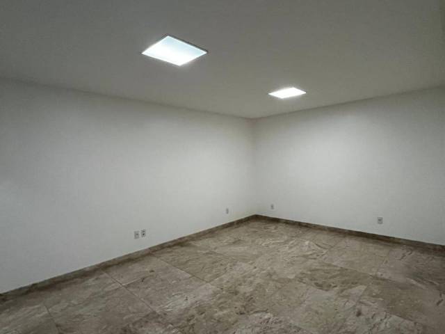 #34 - Sala para Locação em Guanambi - BA