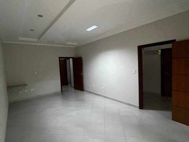 #38 - Sala para Locação em Guanambi - BA